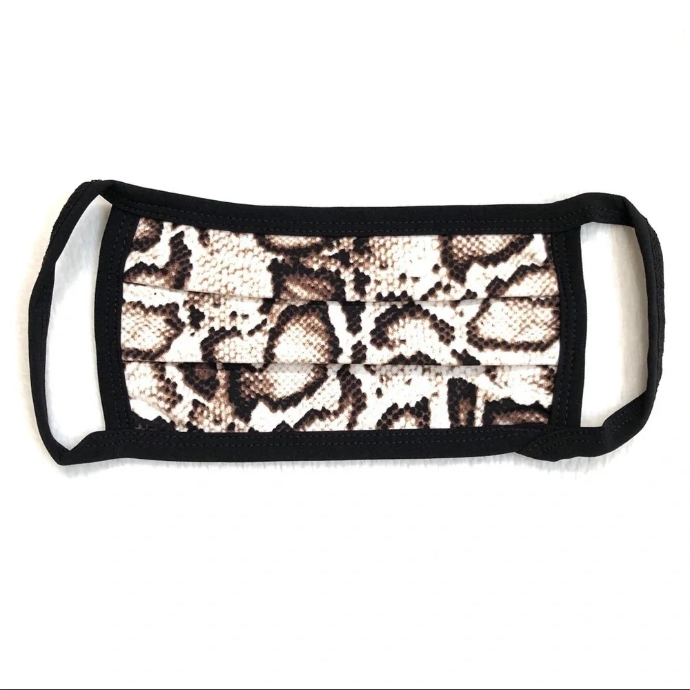 Zenana Outfitters zenana snakeskin